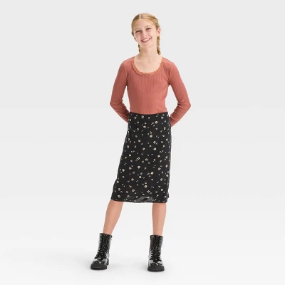 Girls' Long Sleeve Pointelle Lace T-Shirt - Art Class™ 2 Girls' Long Sleeve Pointelle Lace T-Shirt - Art Class™ - Image 2