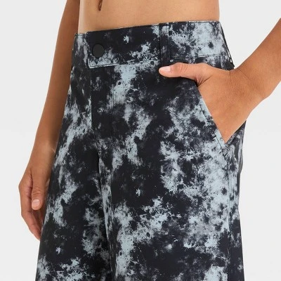 Boys' Hybrid Tie-Dye Swim Shorts - Art Class™ 1 Boys' Hybrid Tie-Dye Swim Shorts - Art Class™