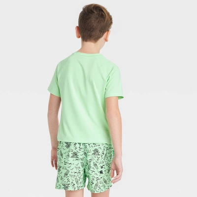 Boys' Short Sleeve Rash Guard Swim Shirt - Art Class™ Green 2 Boys' Short Sleeve Rash Guard Swim Shirt - Art Class™ Green - Image 2