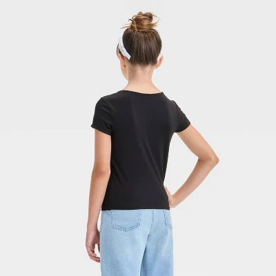 Girls' Short Sleeve Scoop Neck Super Soft T-Shirt - Art Class™ 1 Girls' Short Sleeve Scoop Neck Super Soft T-Shirt - Art Class™