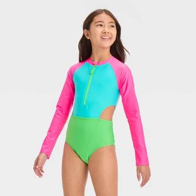 Girls' Solid One Piece Swimsuit - Art Class™ 3 Girls' Solid One Piece Swimsuit - Art Class™ - Image 3