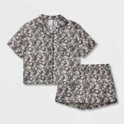 Girls' Satin Coat Pajama Set - Art Class™ -Daily Kid Wear Shop GUEST aff9299c 609e 4c93 aa3c f959deeb7e61