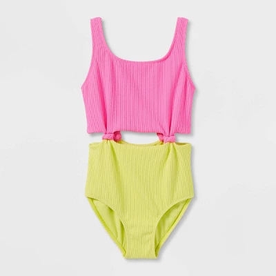 Girls' Solid One Piece Swimsuit - Art Class™ Pink 4 Girls' Solid One Piece Swimsuit - Art Class™ Pink - Image 4